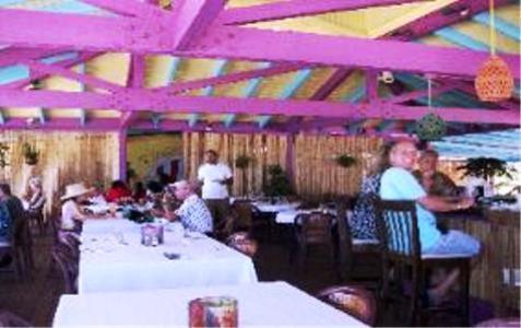 Hibiscus Beach Resort Кристианстед Екстериор снимка